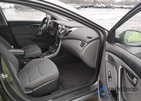 2016 Hyundai Elantra Se z USA, uszkodzony, nr VIN KMHDH4AEXGU638220